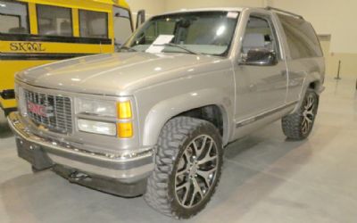 Photo of a 1999 Chevrolet Tahoe LT for sale