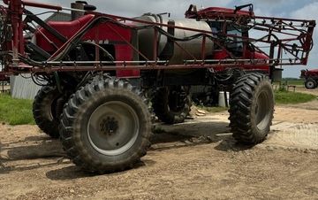 Photo of a 2001 Case IH 7788 Sprayer for sale