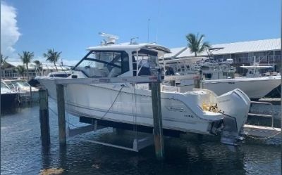 Photo of a 2022 Boston Whaler 325 Conquest for sale