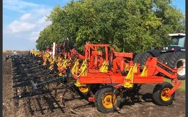 Photo of a Bourgault FH 546-52 NH3 Cultivator for sale