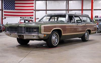 Photo of a 1970 Ford LTD Country Squire for sale