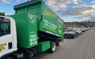 Photo of a 2017 Isuzu NRR Junk Removal Truck for sale