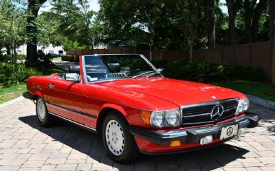 Photo of a 1989 Mercedes-Benz 560SL for sale