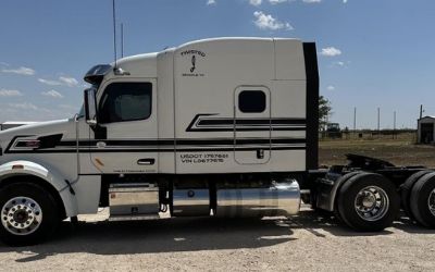 Photo of a 2020 Peterbilt 567 for sale