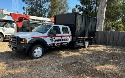 Photo of a 2006 Ford F550 Chipper Truck for sale