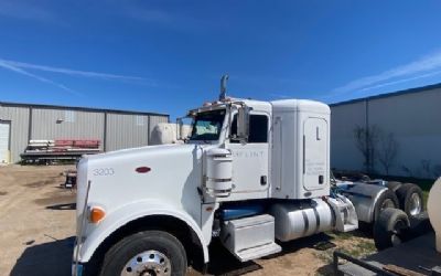Photo of a 2011 Peterbilt 367 Sleeper Semi Tractor for sale