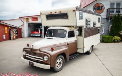 1951 International L-130 Custom Camper 1951 International L-130