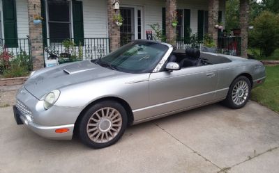 Photo of a 2005 Ford Thunderbird Convertible for sale