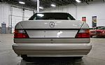 1986 230E Thumbnail 6