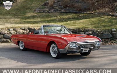 1962 Ford Thunderbird 