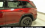2025 Grand Cherokee Thumbnail 9