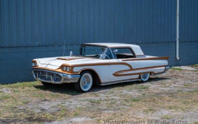 1960 Ford Thunderbird 