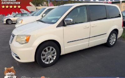 Photo of a 2011 Chrysler Town & Country Van for sale