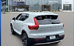 2024 XC40 Thumbnail 4