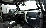 2006 Wrangler Thumbnail 28