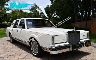 1981 Lincoln Mark VI 