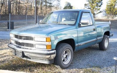1993 Chevrolet C/K 1500 Series Reg. Cab W/T 8-FT. Bed 2WD