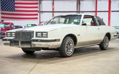 Photo of a 1984 Pontiac Grand Prix for sale