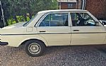 1985 240D Thumbnail 8