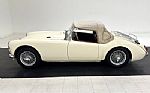1961 MGA MK1 1600 Thumbnail 3