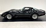1980 Corvette Coupe Thumbnail 2