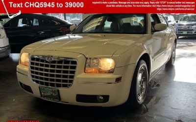 Photo of a 2006 Chrysler 300 Sedan for sale