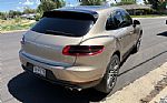 2016 Macan Thumbnail 5