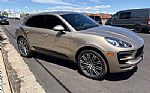 2016 Macan Thumbnail 24