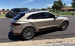 2016 Macan Thumbnail 25