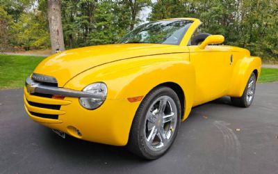 Photo of a 2005 Chevrolet SSR LS 2DR Regular Cab Convertible RWD SB for sale