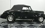 1940 Deluxe Convertible Thumbnail 15