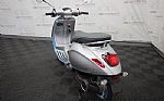 2023 Vespa Thumbnail 4