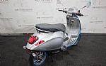 2023 Vespa Thumbnail 5