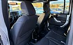 2016 Wrangler Unlimited Thumbnail 19