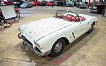 1962 Corvette Convertible Thumbnail 15