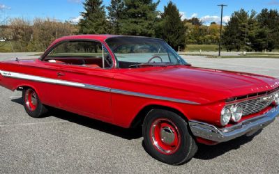 Photo of a 1961 Chevrolet Impala Bubble-Top Coupe for sale