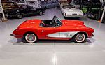 1960 Corvette Convertible Thumbnail 10