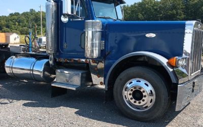 Photo of a 1998 Peterbilt 379exhd Day Cab for sale