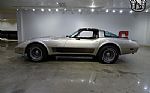1982 Corvette Thumbnail 3