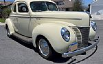 1940 Deluxe Thumbnail 1