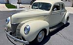1940 Deluxe Thumbnail 2