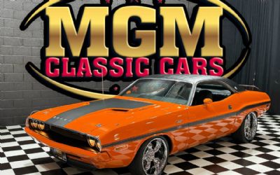 Photo of a 1970 Dodge Challenger Real RT/SE 4 Wheel Power Disc Brakes Automatic! for sale