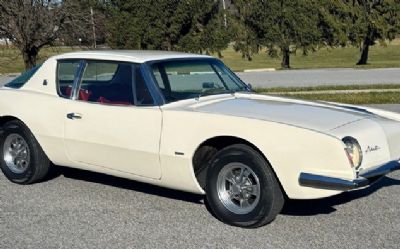 1963 Studebaker Avanti R2 