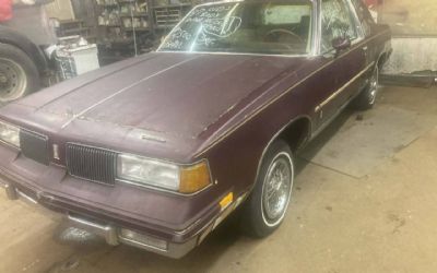 1987 Oldsmobile Cutlass 2 DR NO ENG Trans