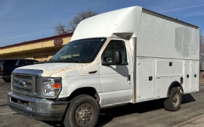 Photo of a 2012 Ford E350 Super Duty Box Truck for sale
