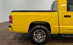 2006 Dakota Thumbnail 36