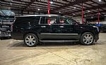 2018 Escalade ESV Thumbnail 10