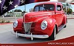 1940 Deluxe Thumbnail 1
