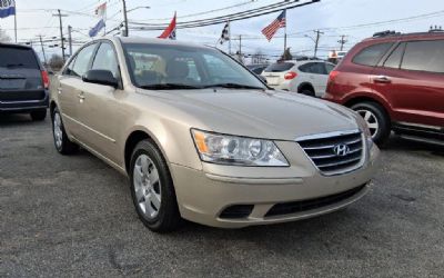 Photo of a 2010 Hyundai Sonata Sedan for sale