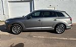 2017 Q7 Thumbnail 2